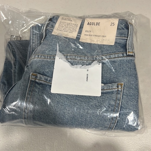 AGOLDE Riley Straight Jeans - Picture 5 of 11